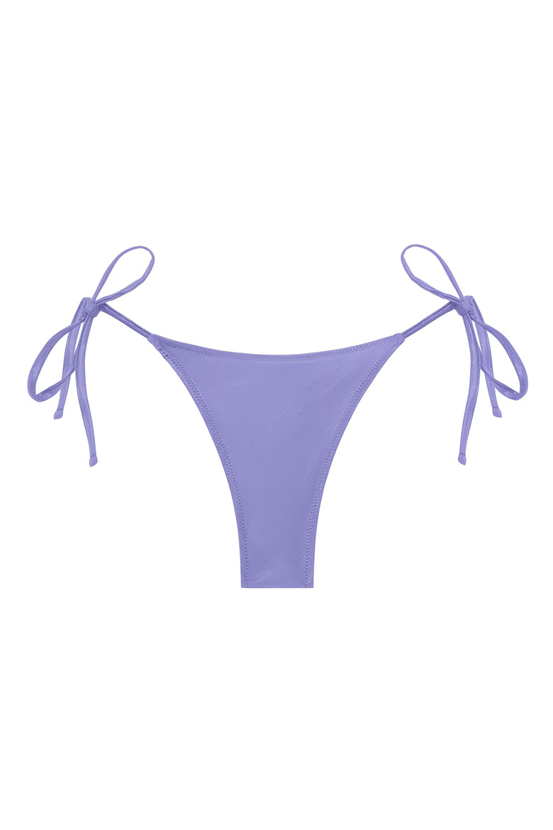 praia bottom in wisteria