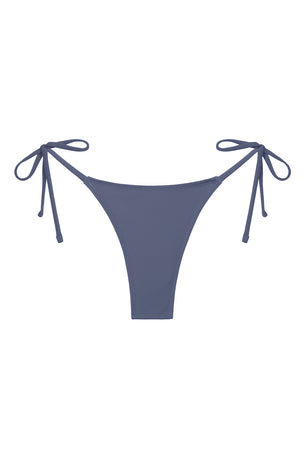 praia bottom in smoke