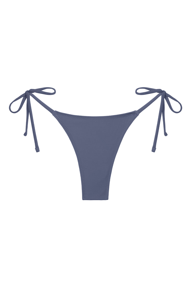 praia bottom in smoke