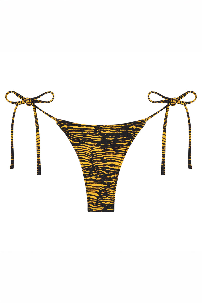 praia bottom in banana spine
